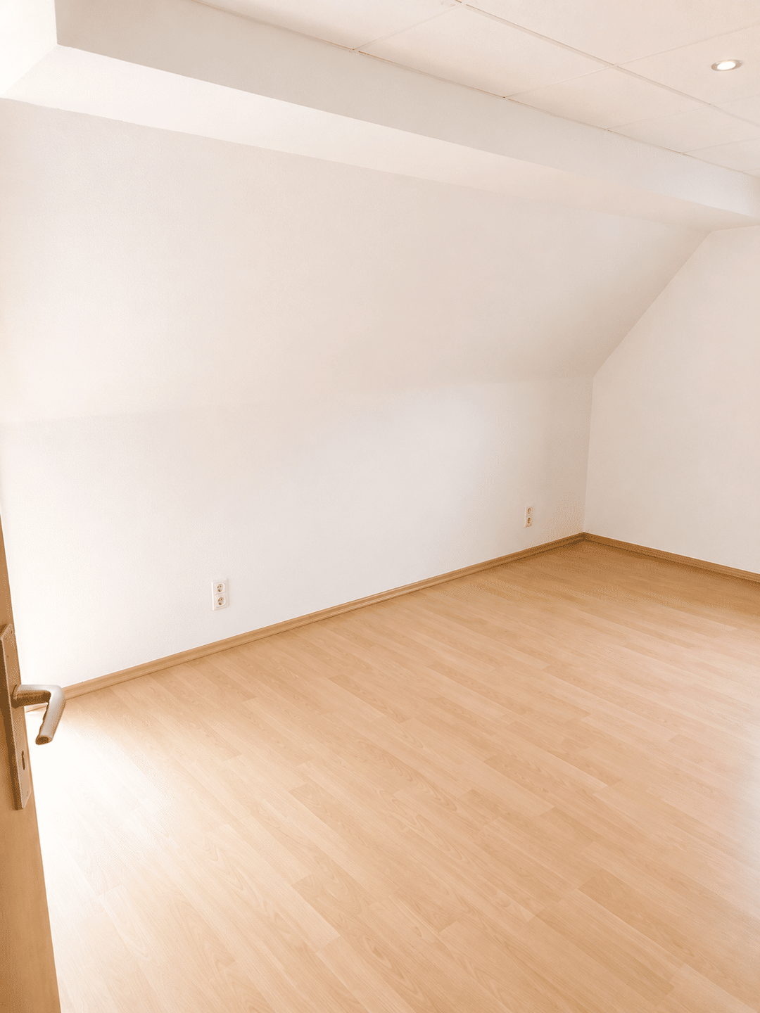 Solides Mehrfamilienhaus mit Entwicklungspotenzial und attraktiven Mieteinnahmen, 97478 Knetzgau
