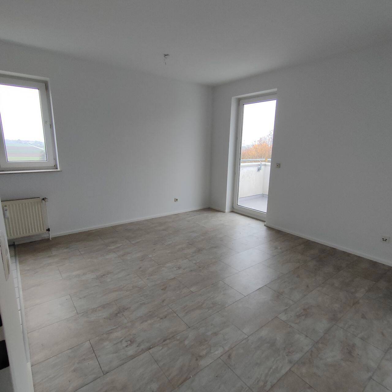 3-Zimmer-Wohnung mit Balkon in Eschborn, 65760 Eschborn
