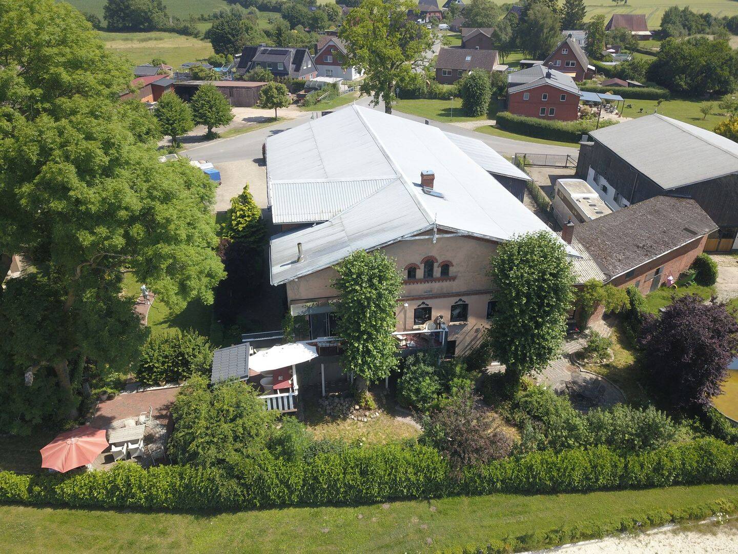 Resthof mit viel Liebe zum Detail, 23847 Bliestorf