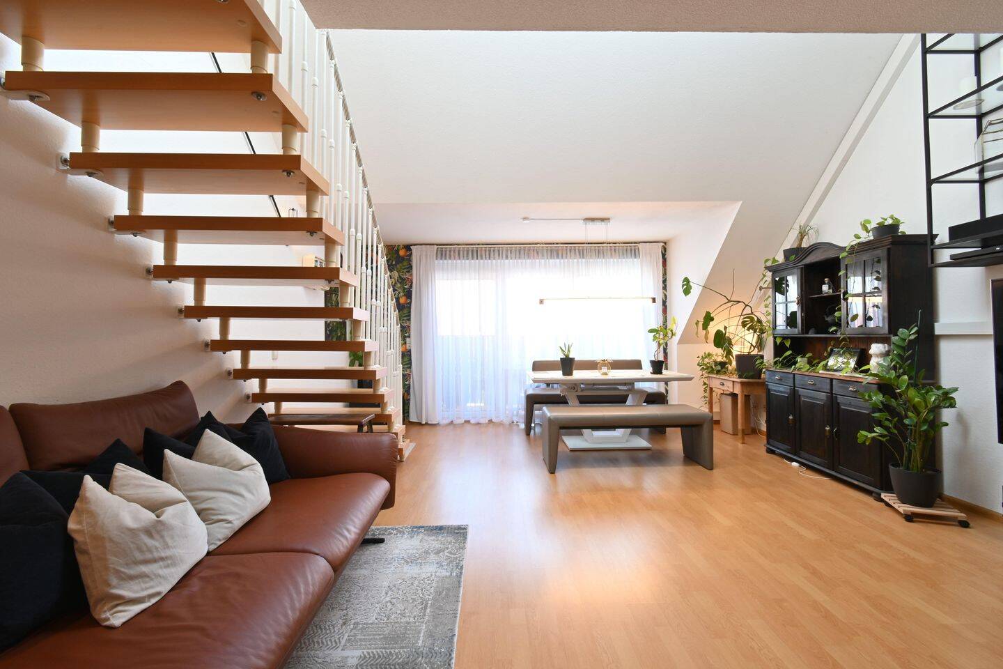 Moderne 2-Zi.-Maisonette mit Balkon, 79331 Teningen