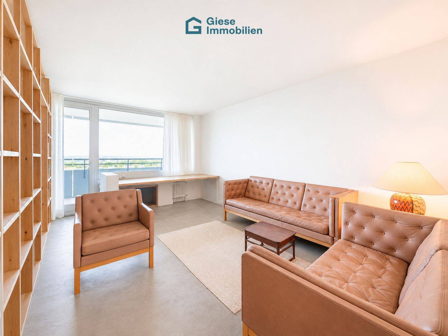 3,5 Zimmer mit Fernblick und Balkon, 70599 Stuttgart