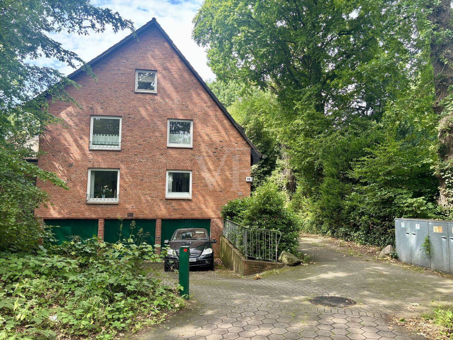 Mit Mietpotenzial, solider Rotklinker, gute Lage Rissen, optional Baugrund, 22559 Hamburg (Altona Rissen)