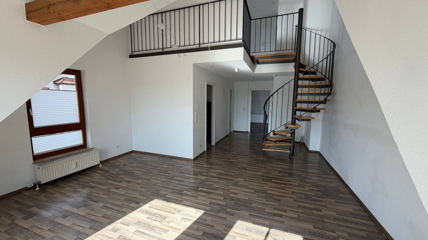 HELLE 3 ZIM. MAISONETTE- WOHNUNG MIT BALKON IN ROTHENBURG ZU VERMIETEN!, 91541 Rothenburg ob der Tauber