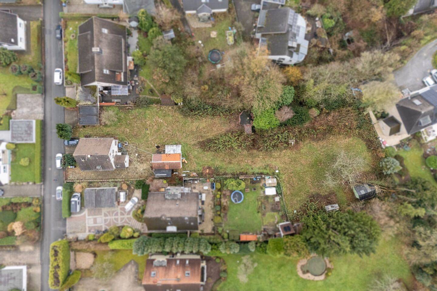 Einmalige Chance: Über 2200m² Grundstück mit freistehendem Haus, 44265 Dortmund