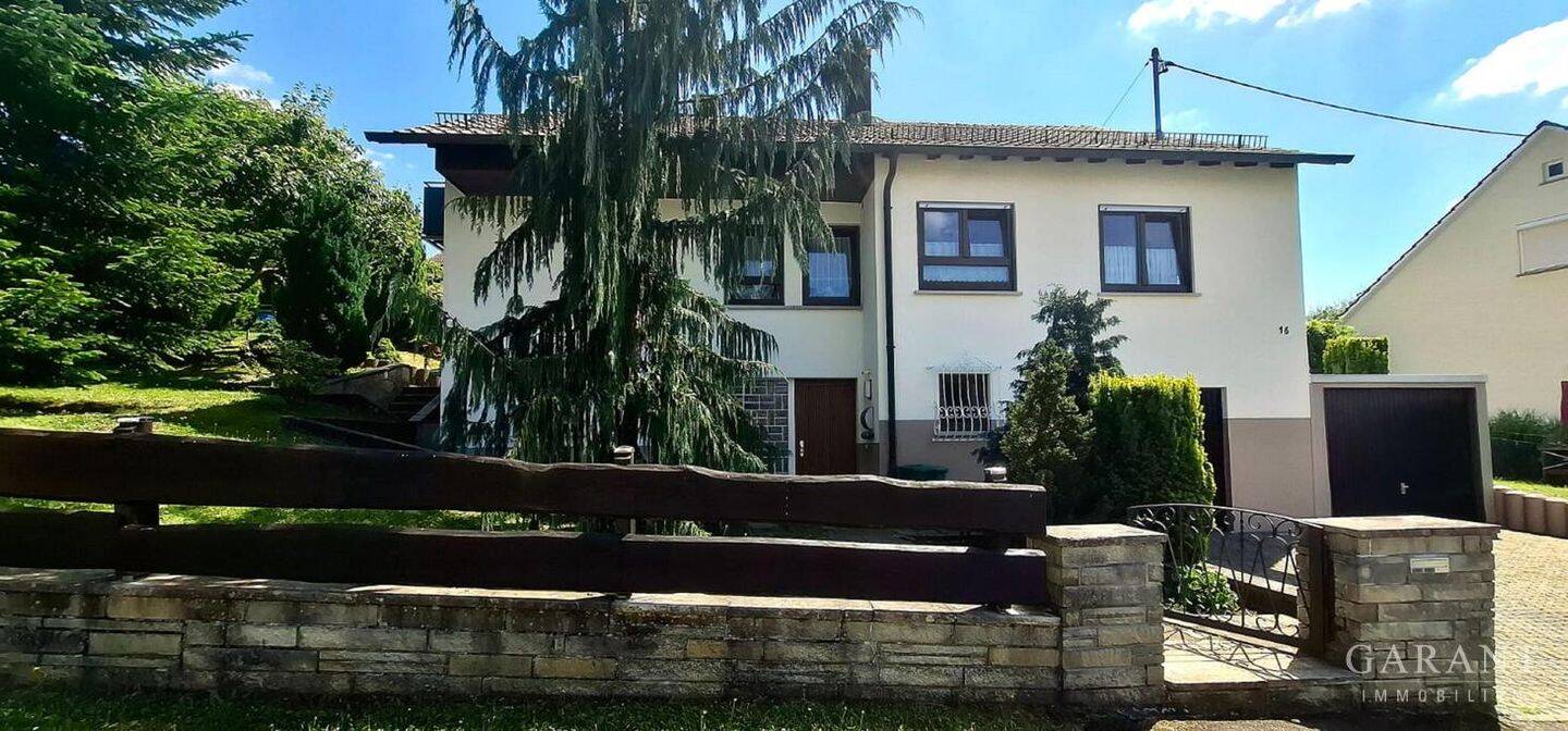 Top Einfamilienhaus mit großer PV-Anlage am Sonnenhang, 72417 Jungingen