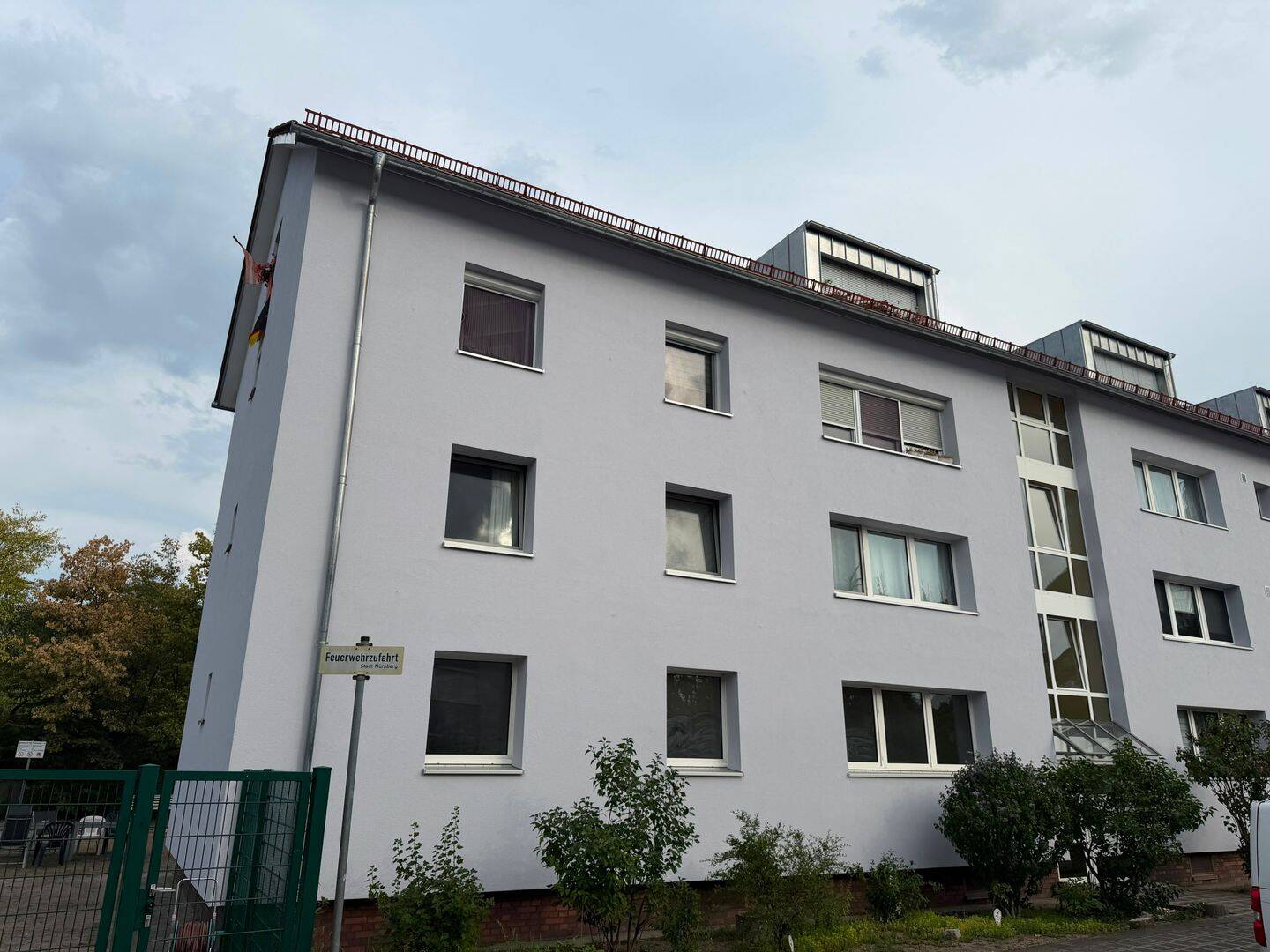 Renovierte 5-Zimmer-Wohnung in Zerzabelshof, 90480 Nürnberg (Gleißhammer Mögeldorf Tiergarten Weichselgarten Zerzabelshof)