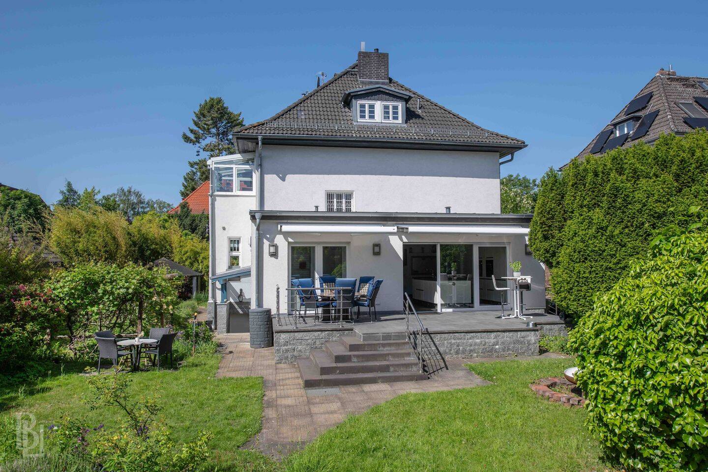 Stadtvilla mit wunderschönem Gartengrundstück