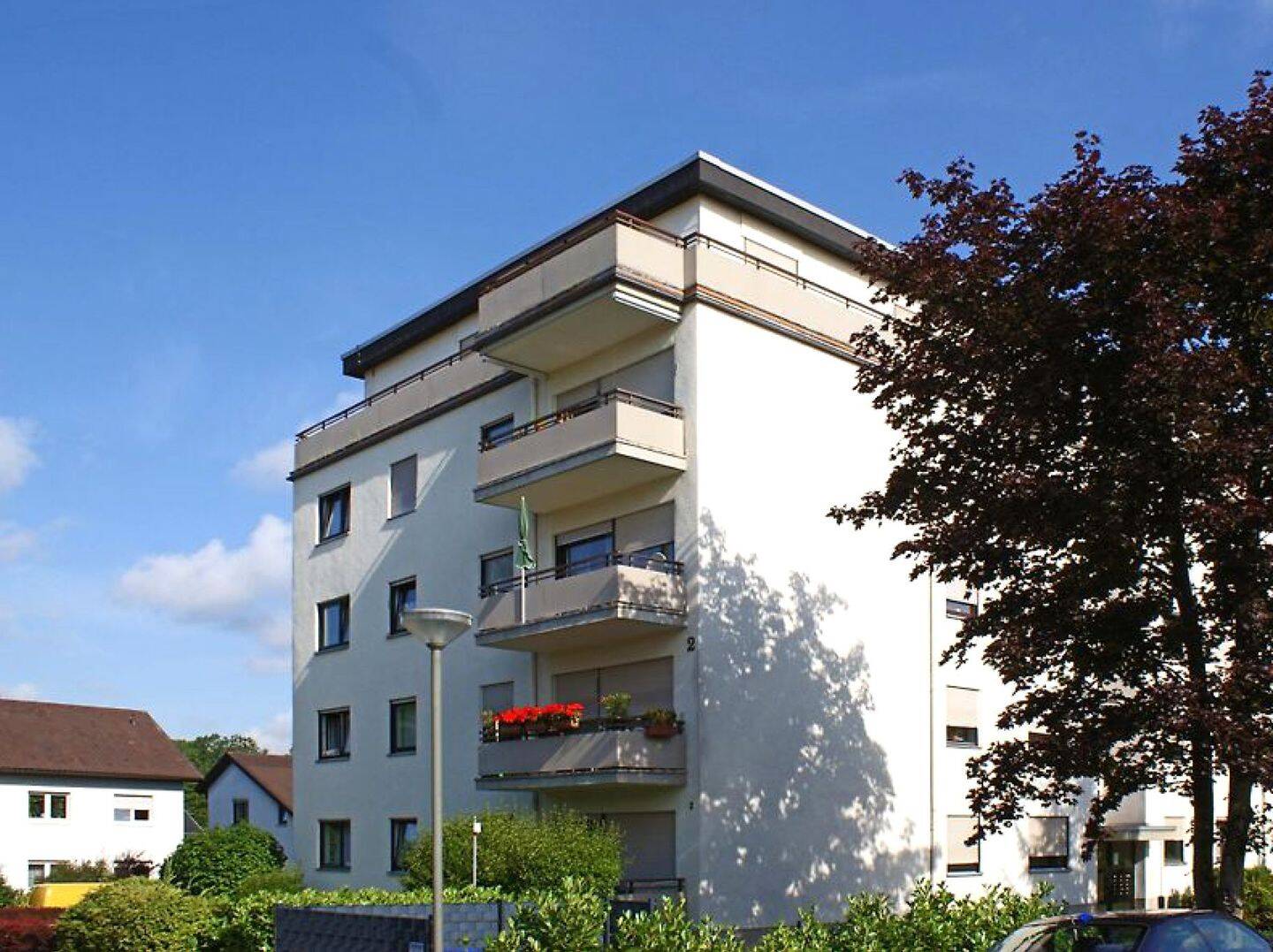 Seltene Gelegenheit: 5 Zimmer-Penthouse mit Dachterrasse und 2 Einzelgaragen, 69168 Wiesloch