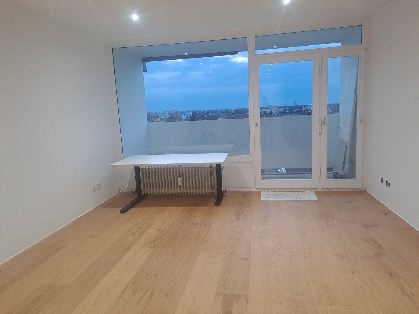 Elegantes LUXUS 1,5 Zimmer Apartment hochwert. kpl. saniert, Parkett, Vollküche, möbl,.Traumausblick, 80992 München (Moosach Neuhausen-Nymphenburg Pasing-Obermenzing)