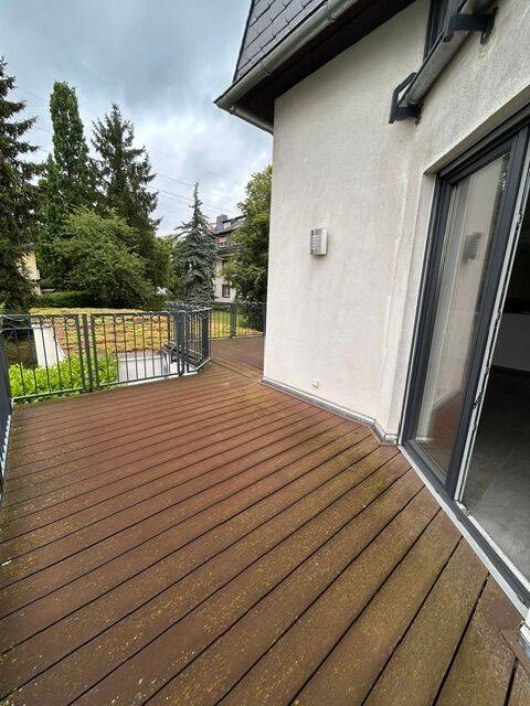 Gehobene 4-Zimmer-Wohnung mit Balkon in Wiesbaden-Biebrich, 65203 Wiesbaden (Biebrich Mainz-Amöneburg Schierstein)