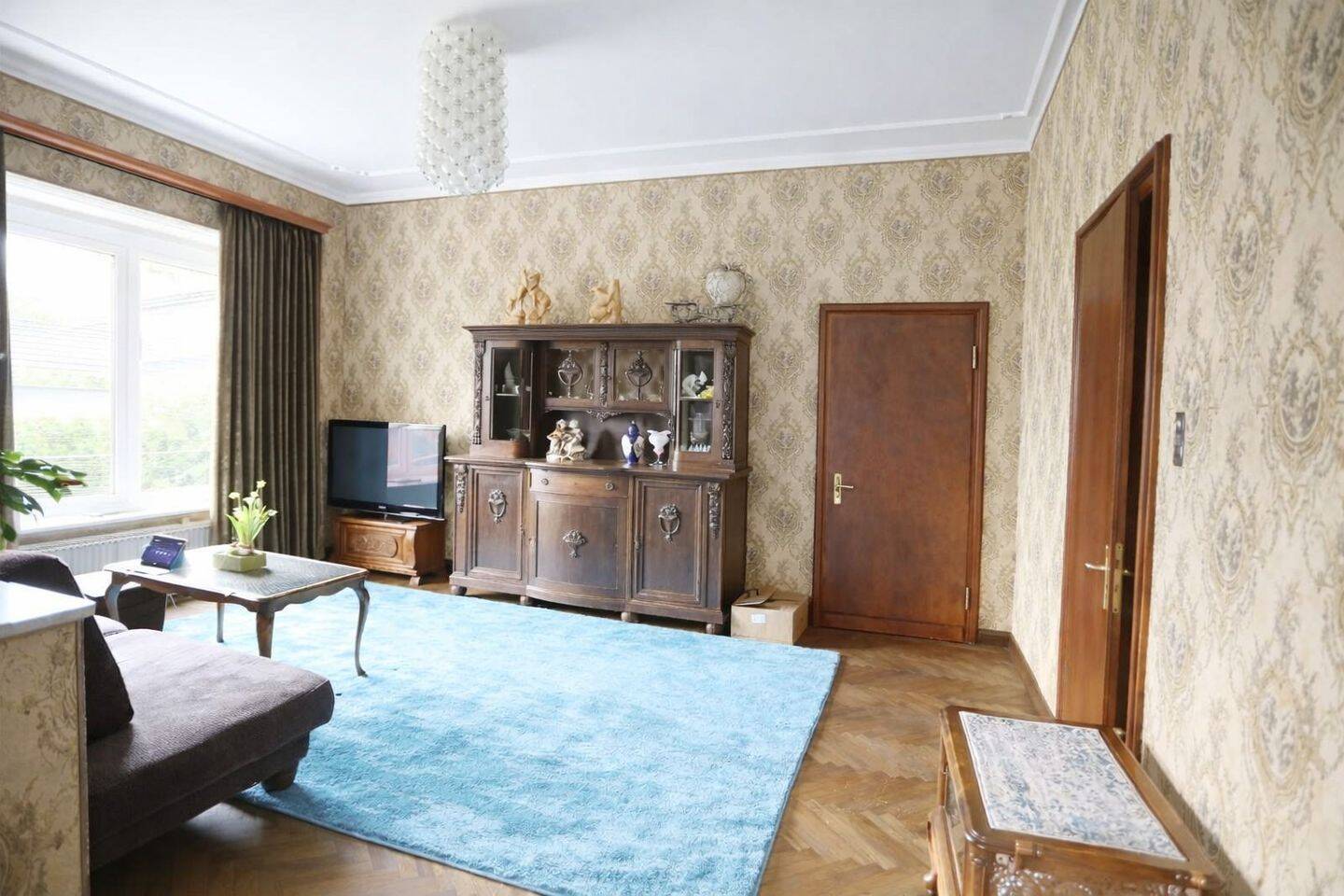 Exklusives Anwesen am Schloss Iburg – 480?m² Wohnfläche, Anbau, Balkon und Ausbaupotenzial, 49186 Bad Iburg