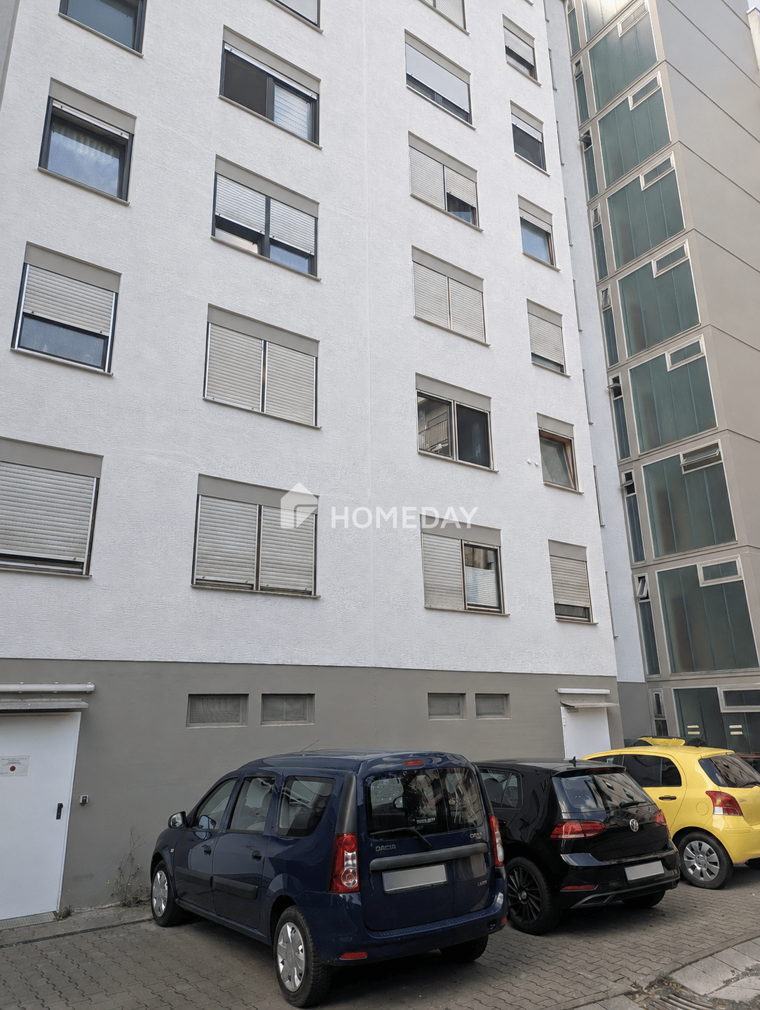 Gepflegte 2-Zimmer-Wohnung mit Balkon, Aufzug und sanierter Fassade in Frankenthal (Pfalz), 67227 Frankenthal (Pfalz)