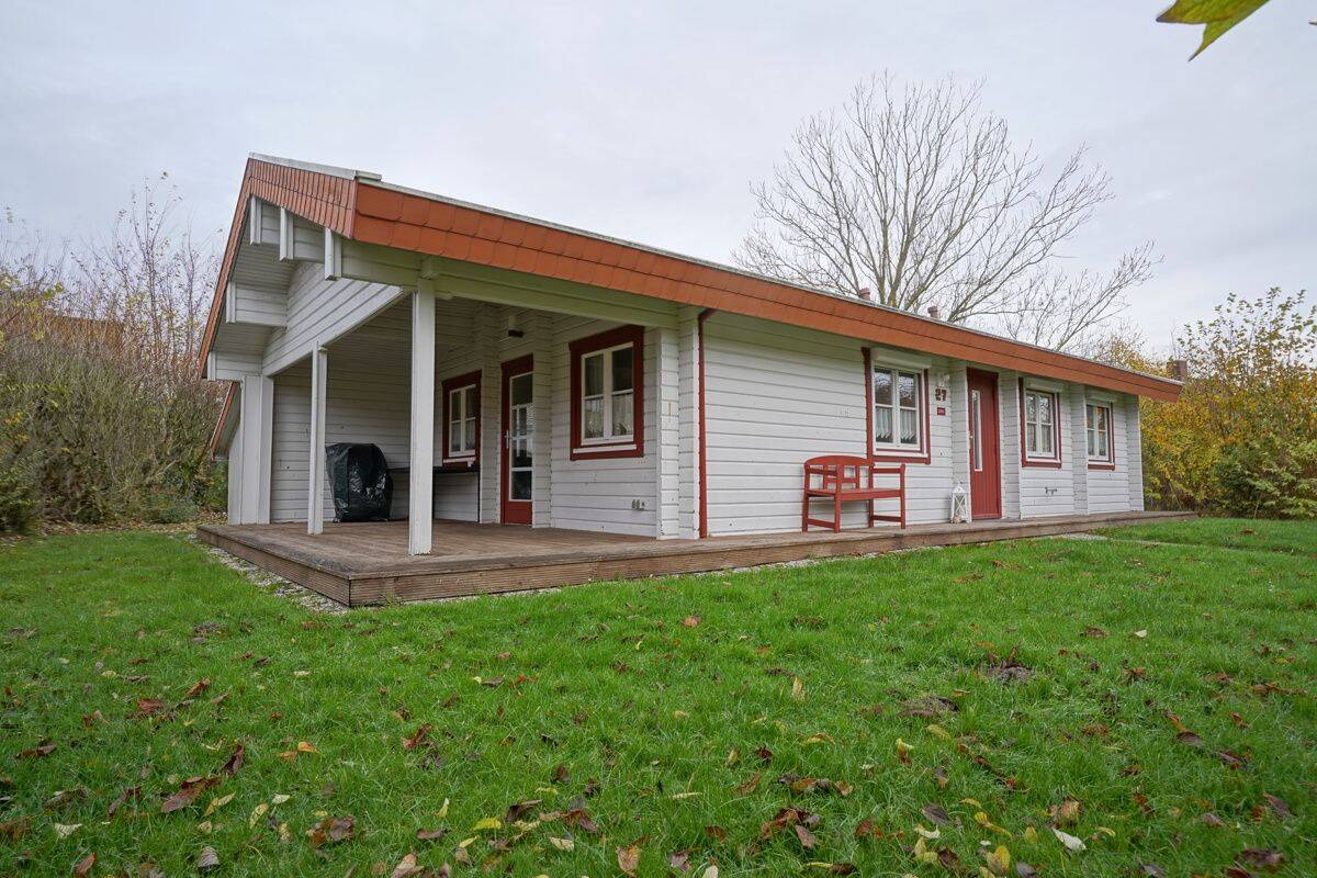 Volksbank Immobilien: Nordseeküste –  Charmantes Ferienhaus im Urlaubsort!, 27639 Wurster Nordseeküste