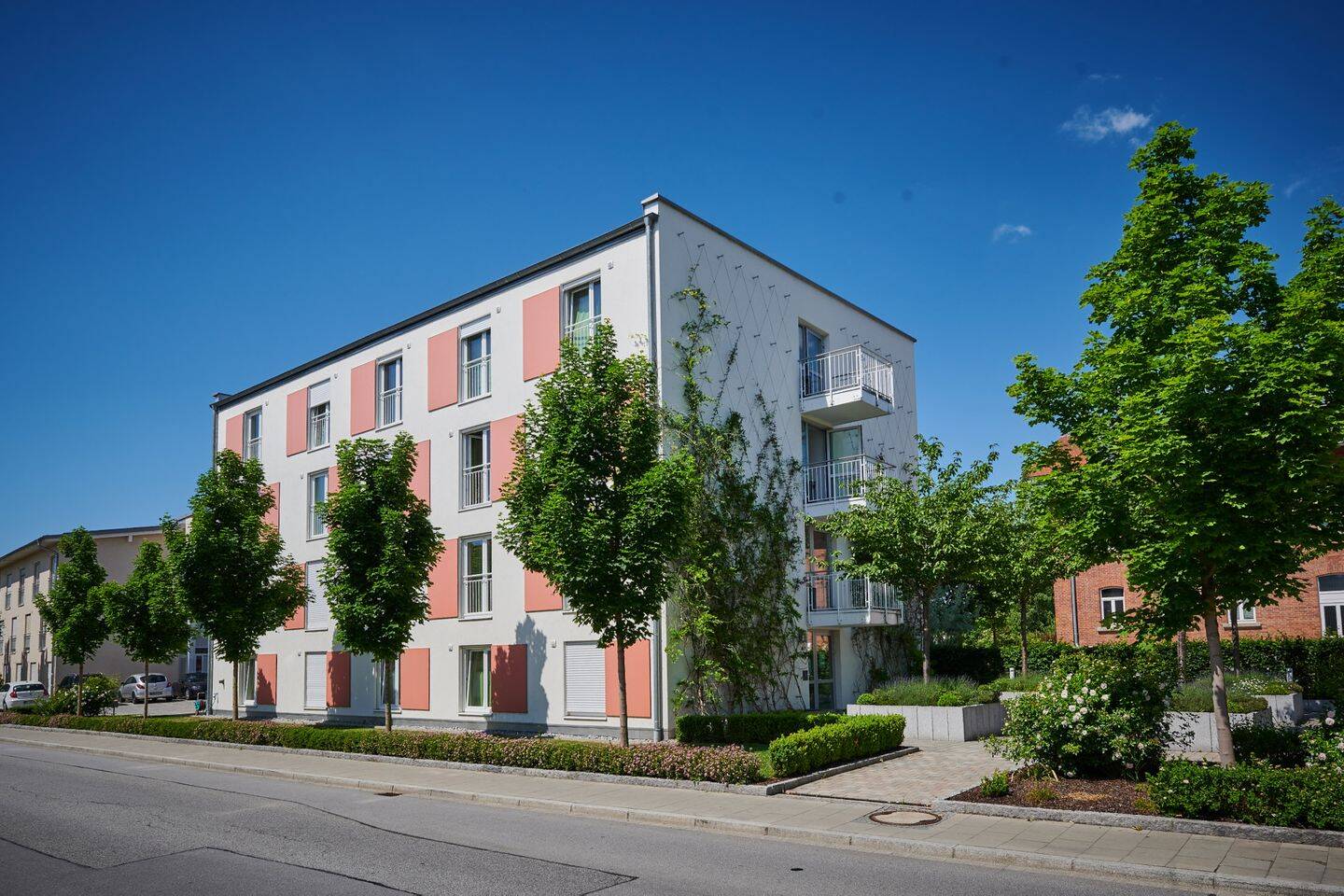 Studentenappartement + TG-Stellplatz, 94469 Deggendorf