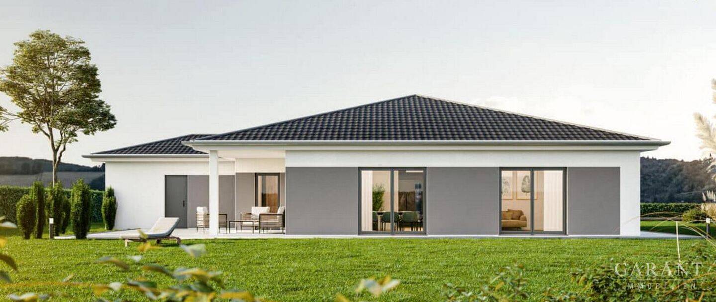 Moderner Bungalow mit überdachter Veranda und Garage – naturnah wohnen mit durchdachtem Wohnkonzept, 96132 Schlüsselfeld