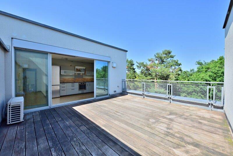 Penthouse mit Dachterrasse im 3.OG ohne Aufzug, 90765 Fürth