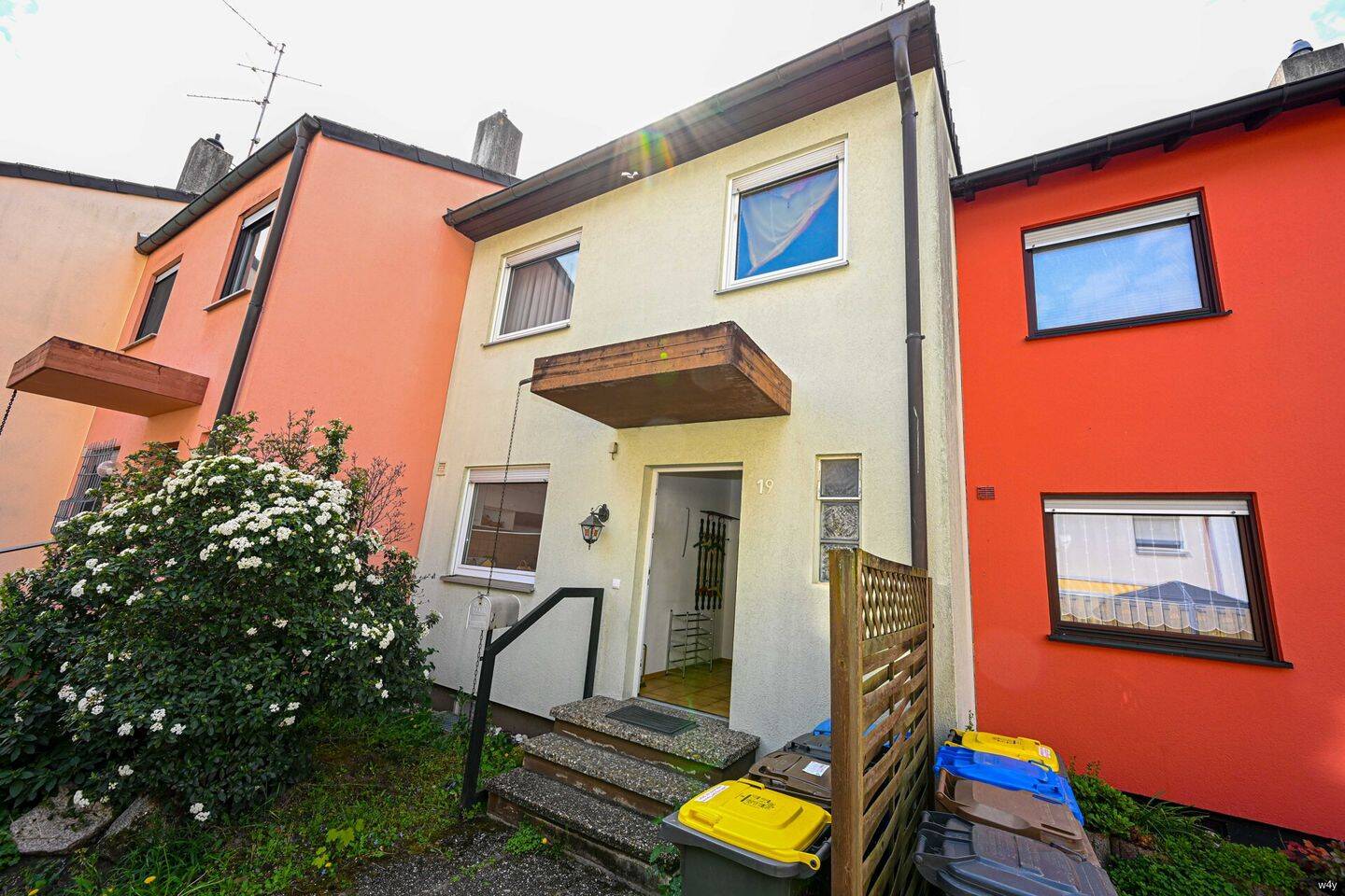 Reihenmittelhaus für die Familie oder Paare mit Platzbedarf!, 67071 Ludwigshafen am Rhein (Oggersheim Ruchheim)