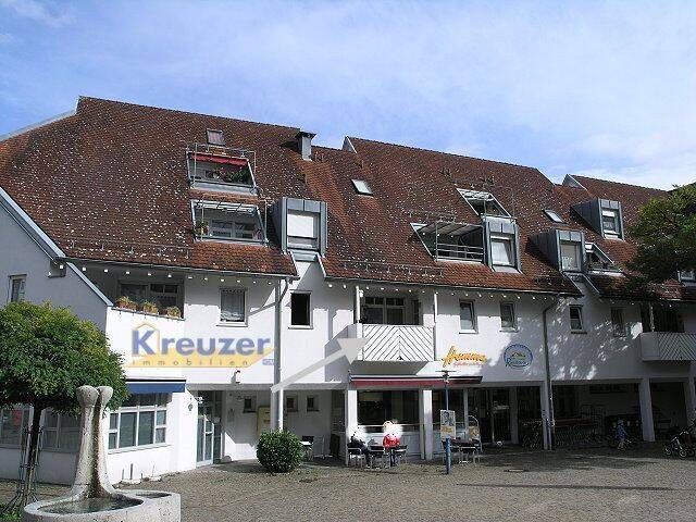 Ruhige Lage * Bezugsfrei * Renovierungsbedürftig – 2 Zi.-Wohnung in Berg-Brunnenplatz !, 88276 Berg