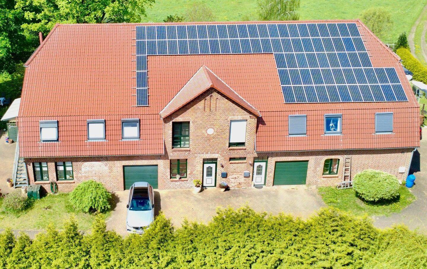 Neuwertiges Mehrfamilienhaus mit großzügigem Grundstück und moderner Technik, 19336 Bad Wilsnack