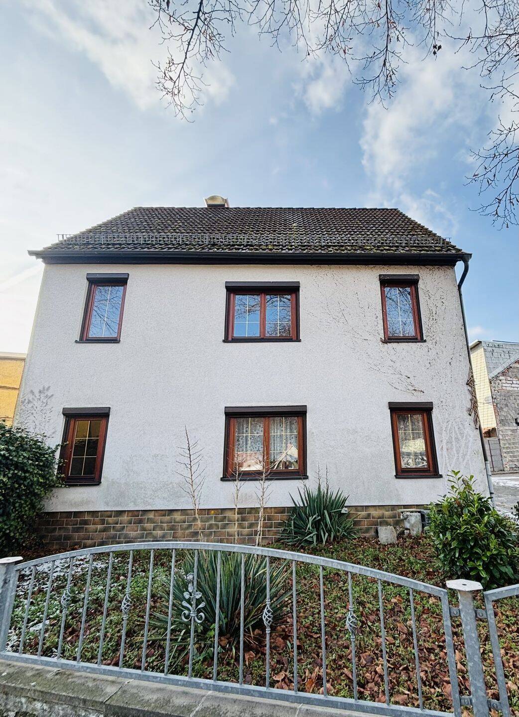 ***Einfamilienhaus mit Nebengelass im Ortskern von Geraberg***, 99331 Geratal (Geraberg)