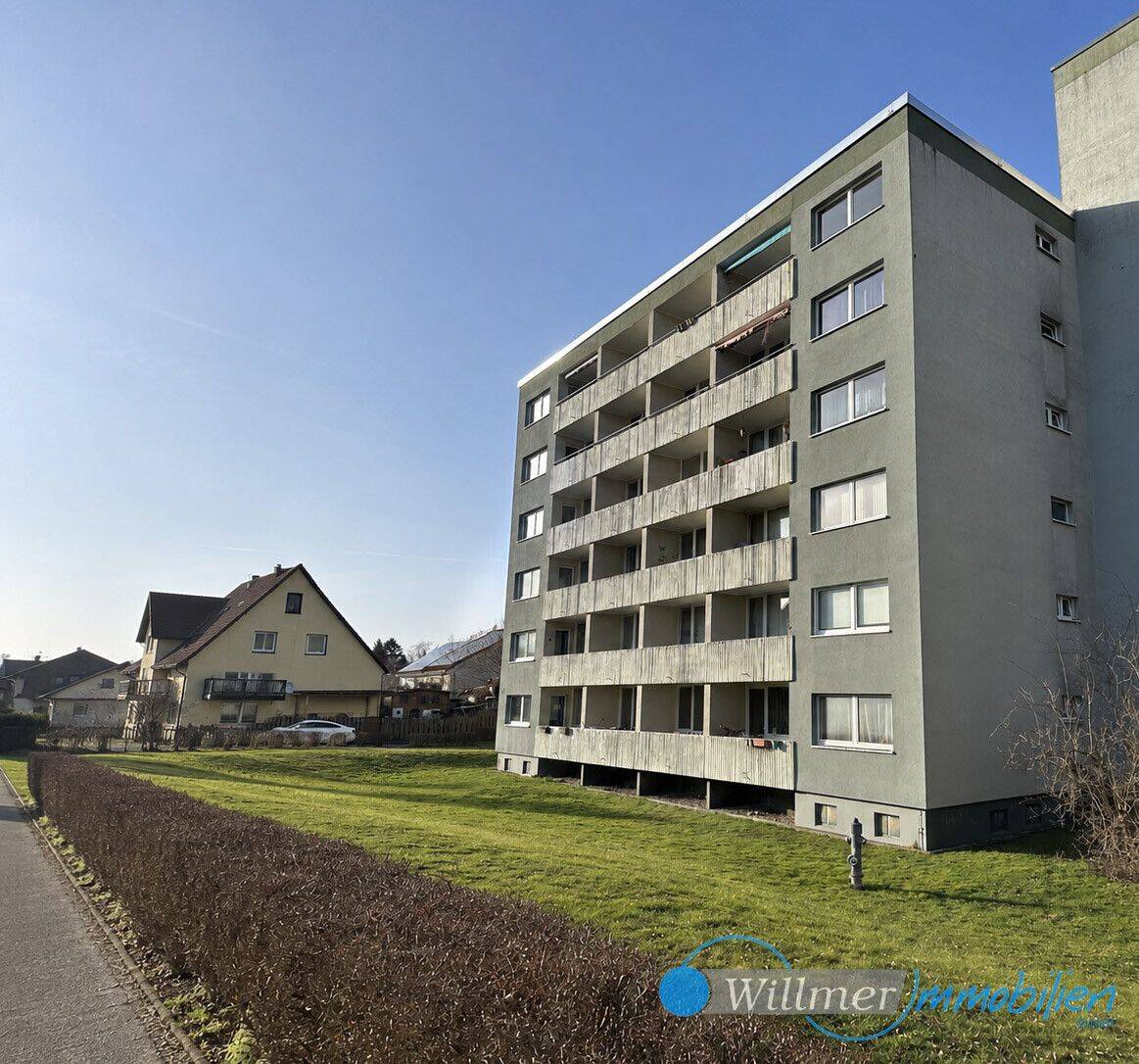 Gepflegte 3-Zimmer-Wohnung in Rosdorf bei Göttingen | Balkon, Aufzug und Stellplatz, 37124 Rosdorf