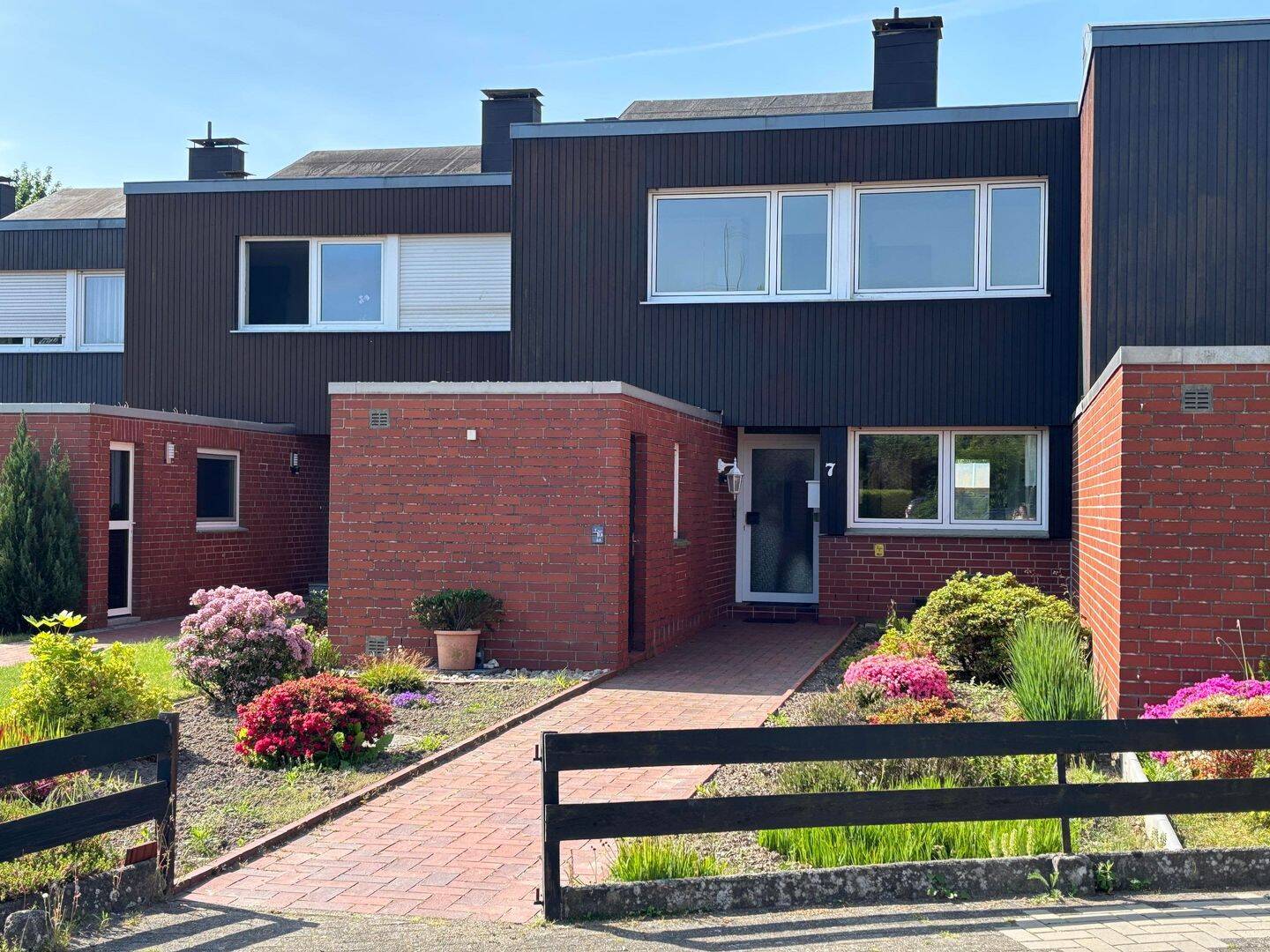 Solides Reihenmittelhaus in ruhiger Anliegerstraße von Bad Oeynhausen-Werste, 32549 Bad Oeynhausen