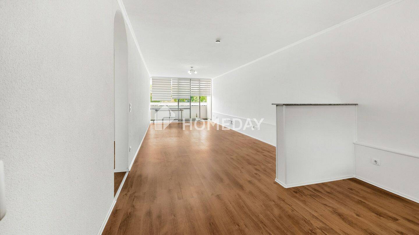 Großzügige 4-Zimmer-Wohnung mit 100 m² Wohnfläche, Loggia und EBK, 50169 Kerpen