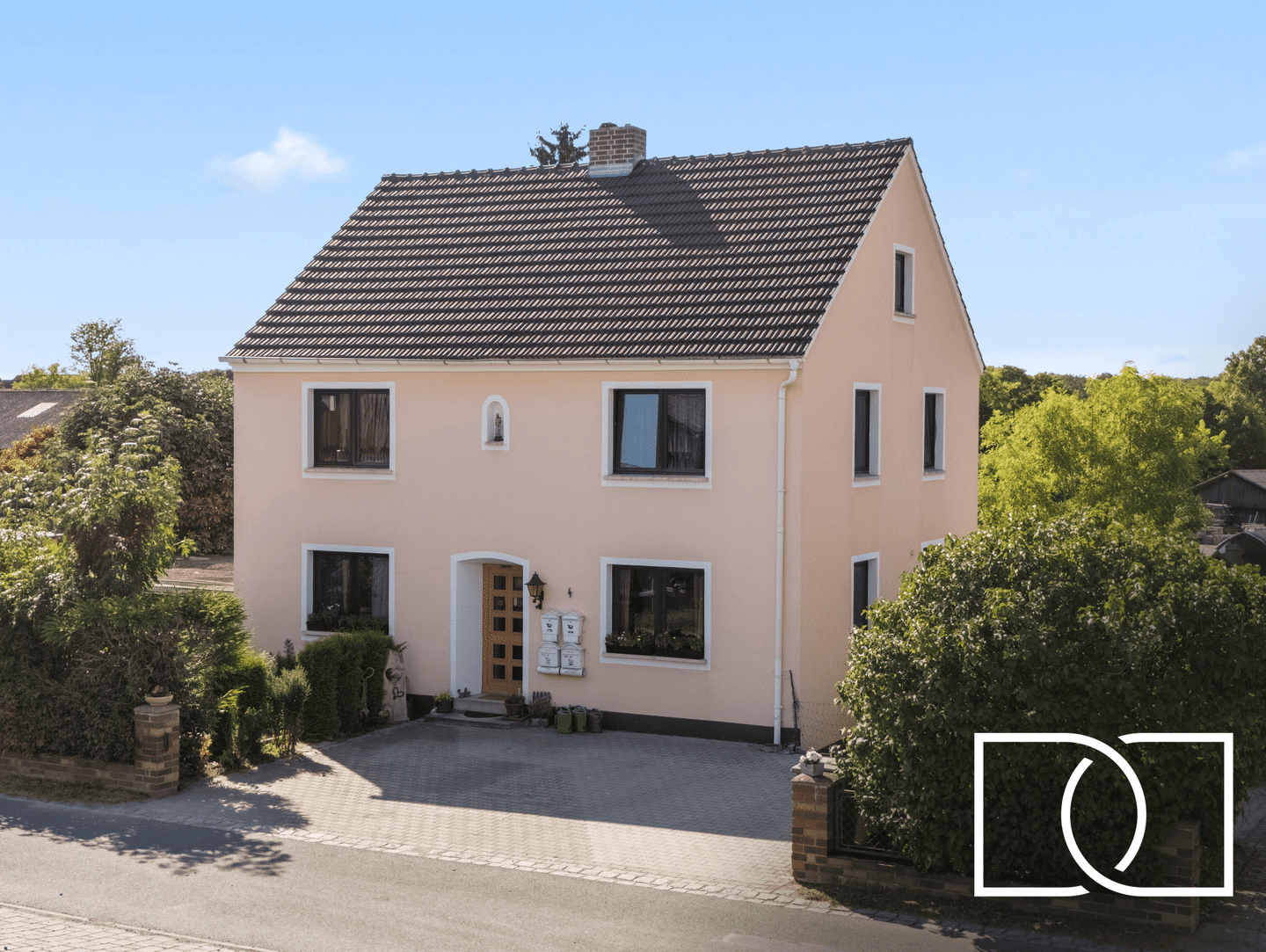 Idyllisches Reitanwesen! Zweifamilienhaus mit Nebengebäuden, Offenstall und Reitplatz, 95506 Kastl