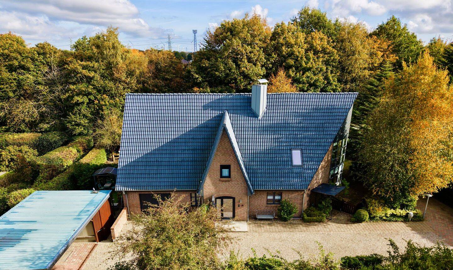 Großzügiges Architektenhaus mit Einliegerwohnung, Souterrain & parkähnlichem Grundstück in Mildstedt, 25866 Mildstedt