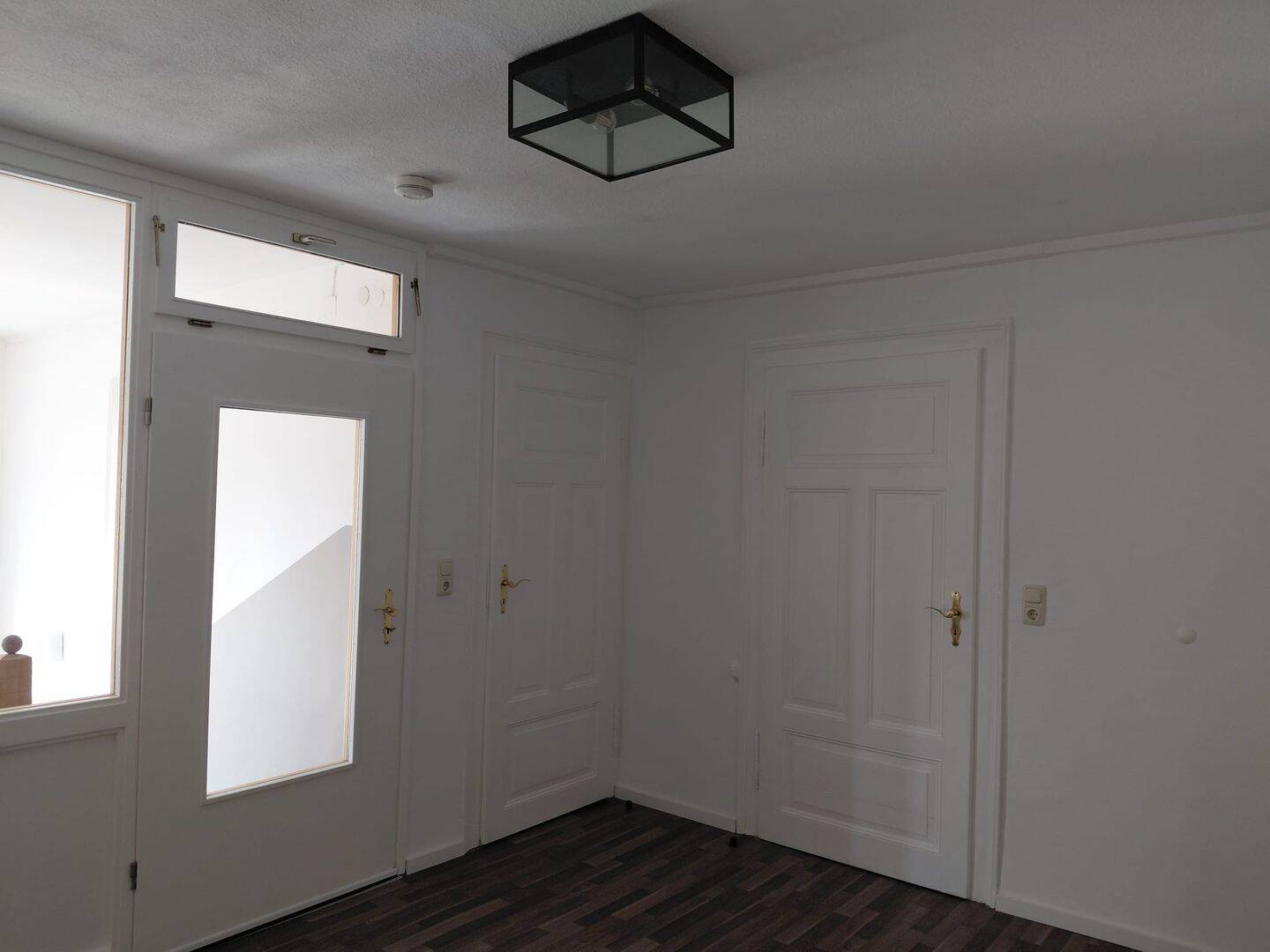 Charmante und helle Altbauwohnung im Herzen von Coburg wartet auf Mieter (3,5 Zimmer, 2.OG), 96450 Coburg