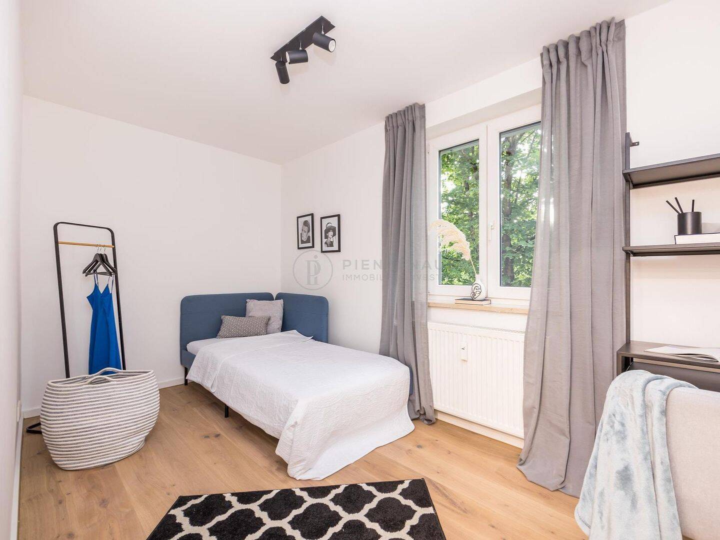 Modernes WG-Zimmer – jetzt einziehen und Wohlfühloase erleben!, 80997 München (Allach-Untermenzing Moosach Pasing-Obermenzing)