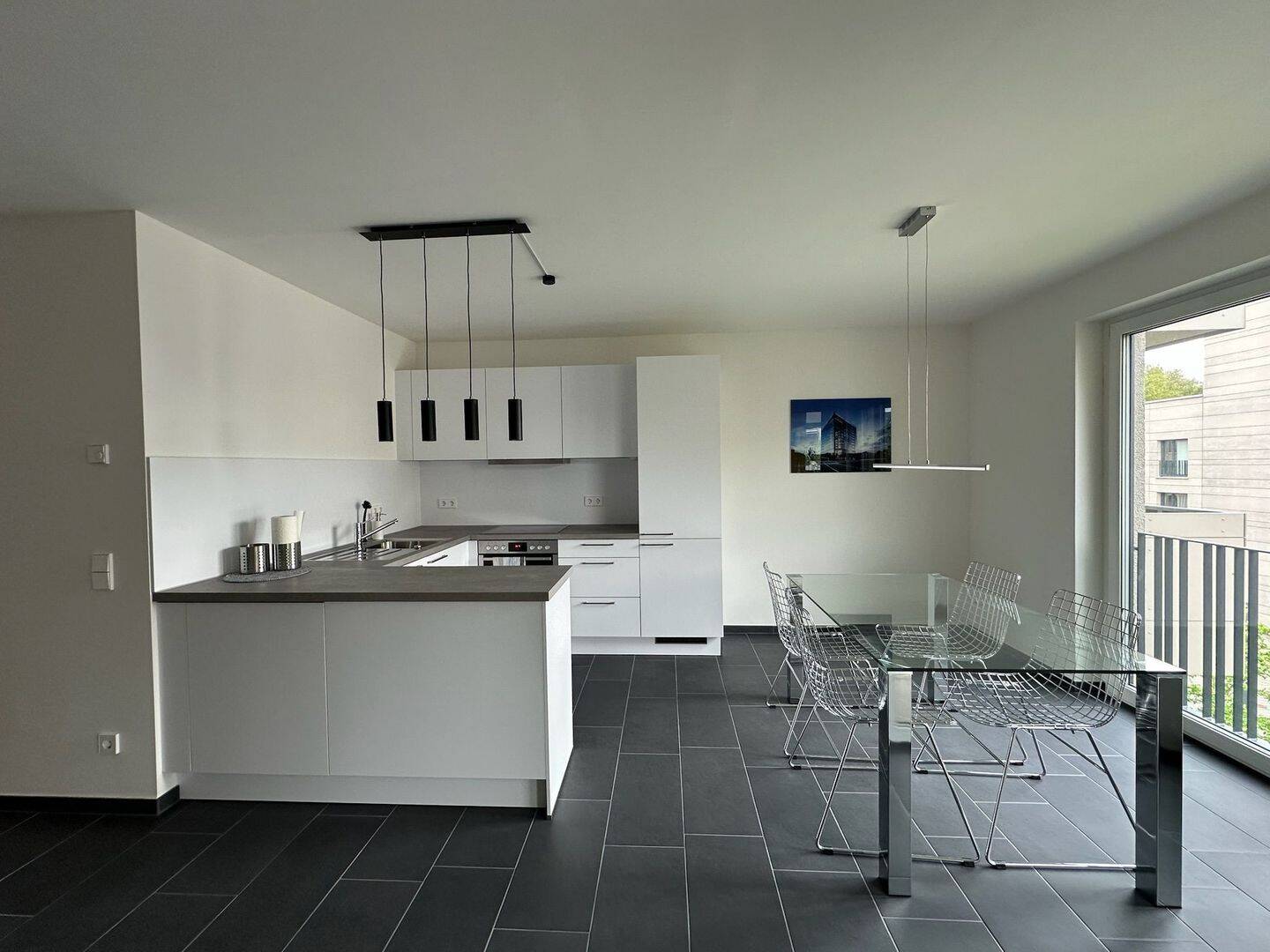 Zum Erstbezug: Attraktive 3-Zimmer-Wohnung mit Balkon und neuer Einbauküche in sehr ruhiger Lage, 72072 Tübingen