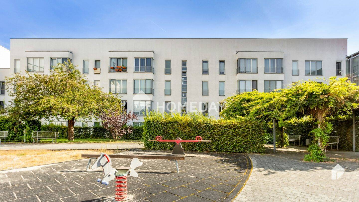 Zentral gelegen & dennoch ruhig: Helle Etagenwohnung mit praktischem Komfort & Tiefgaragenstellplatz, 4289 Leipzig (Meusdorf Probstheida)