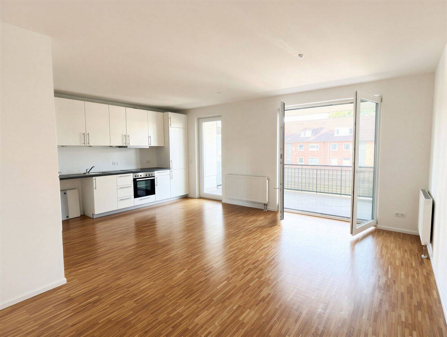 Schicke 3-Zimmer-Wohnung mit großem Balkon!, 22111 Hamburg (Mitte Billstedt Hamm Horn)