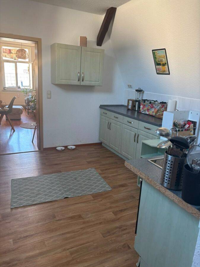 Preiswerte 2-Zi-Dachgeschoss-Wohnung in Marktnähe zu vermieten !, 7318 Saalfeld/Saale