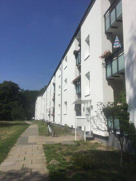 3-Zimmer-Wohnung mit Balkon in Alkenrath, 51377 Leverkusen (Alkenrath Manfort Schlebusch Steinbüchel)