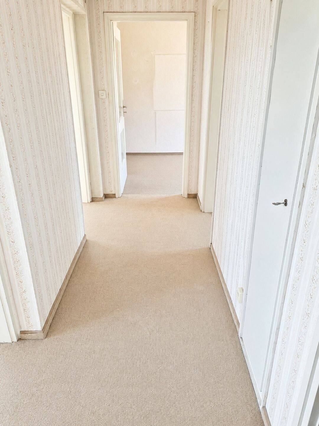 Charmante Etagenwohnung in Kempten mit Renovierungsbedarf – gestalten Sie Ihr neues Zuhause!, 87437 Kempten (Allgäu)