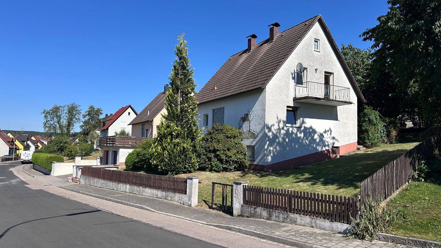 Vohenstrauß – Einfamilienhaus Kößlmühlstraße, 92648 Vohenstrauß