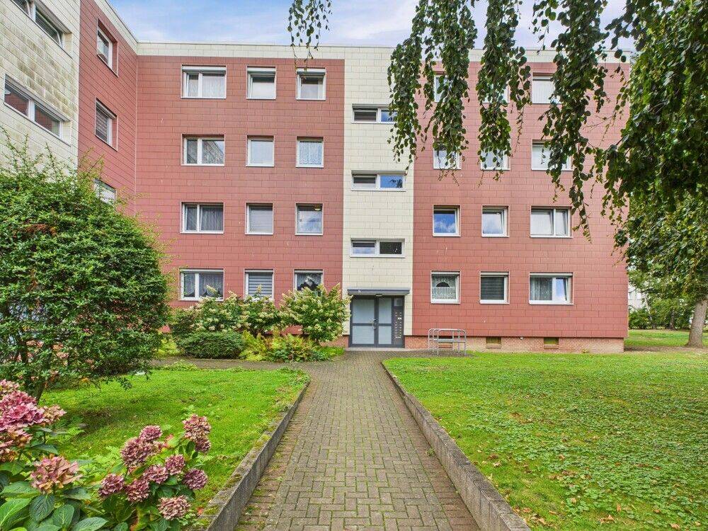 3 Zimmer Wohnung in sehr gepflegter Wohnanlage mit Balkon, 38120 Braunschweig (Braunschweig Timmerlah Weststadt)