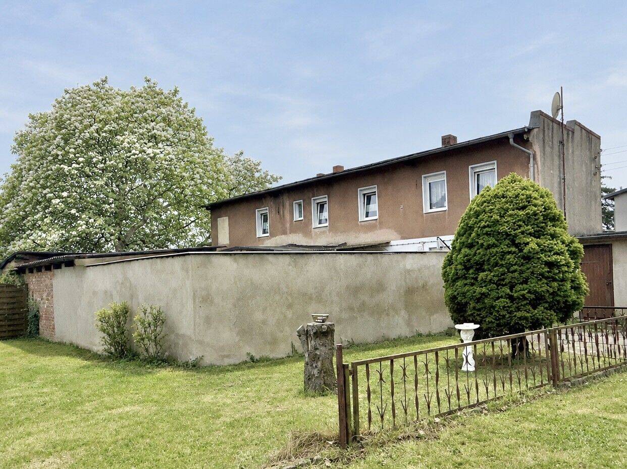 Sanierung oder Neubau? | Thurland, 6779 Raguhn-Jeßnitz