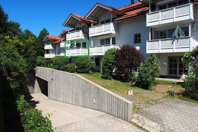 Gepflegte 3- Zimmer-ETW mit Balkon, Kfz-Stellplatz (Duplex), in ruhiger Lage von Zwiesel, Bay. Wald, 94227 Zwiesel