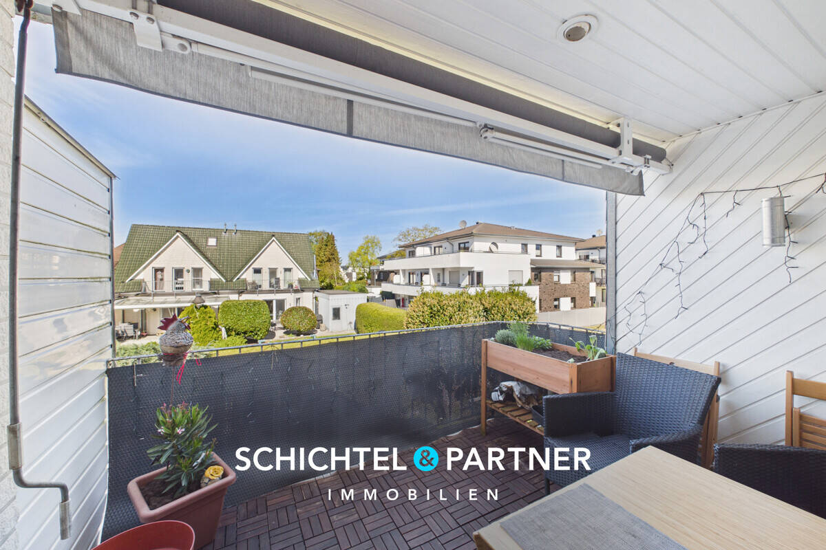 Leeste | Moderne Maisonette-Wohnung mit Balkon und Stellplatz, 28844 Weyhe