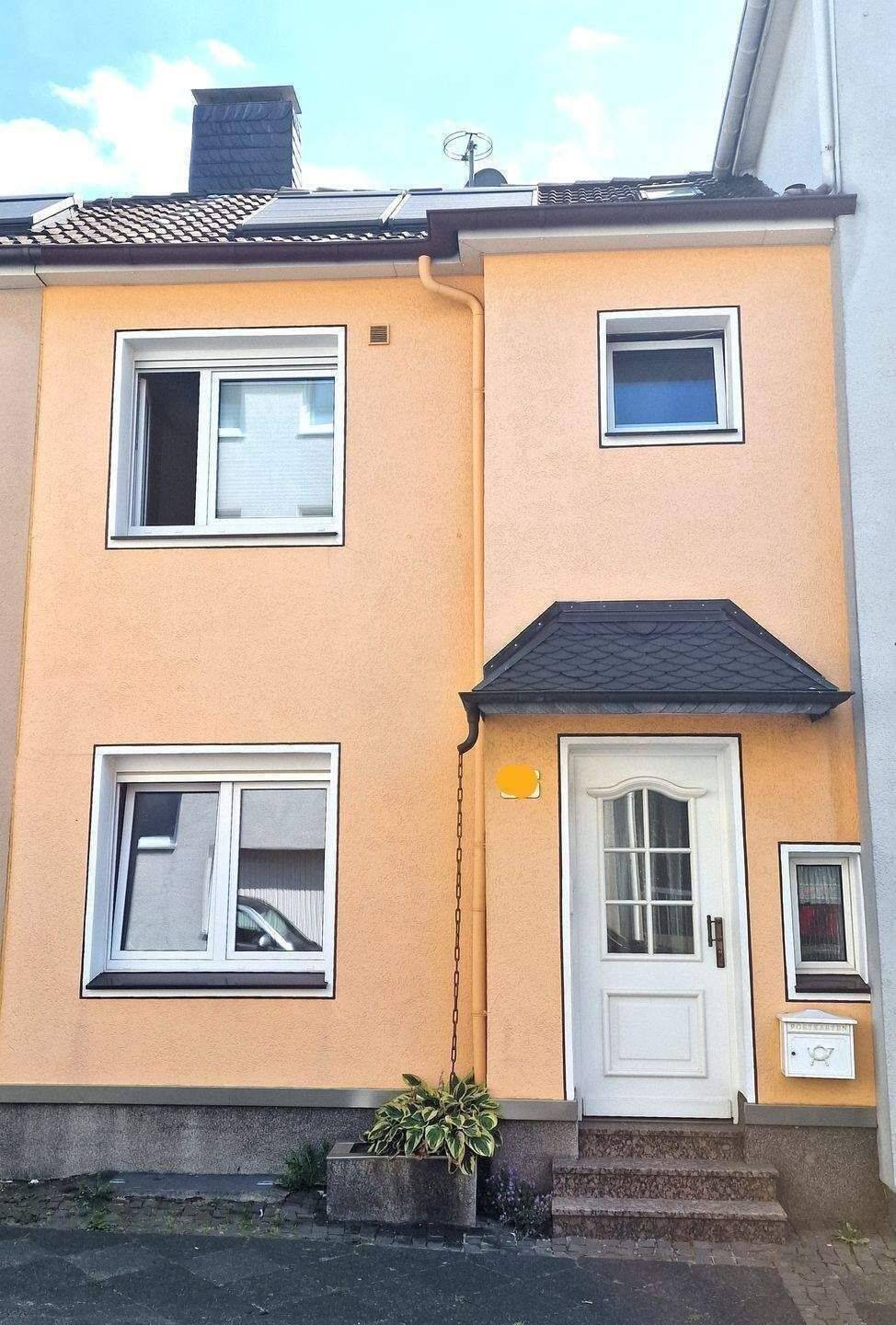 IMWRC – Schmuckkästchen in Oberbarmen! RMH mit gepflegtem Auftritt!, 42277 Wuppertal (Barmen)