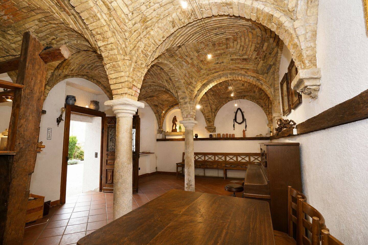 Charmantes Anwesen mit Innenhof, Gästewohnung und PV-Anlage, 55288 Partenheim