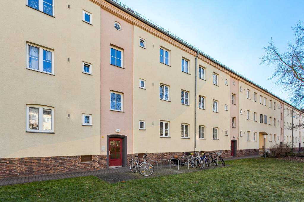 vermietete 2-Zimmer-Wohnung in Berlin-Tempelhof, 12099 Berlin (Neukölln)