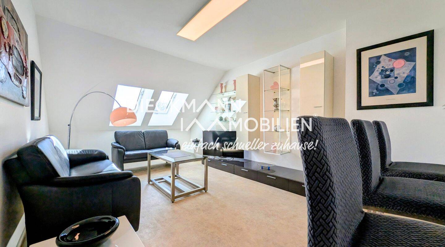 Modernisierte Wohnung “Dachgold” in Meiderich, 47137 Duisburg (Mittelmeiderich Obermeiderich Untermeiderich)