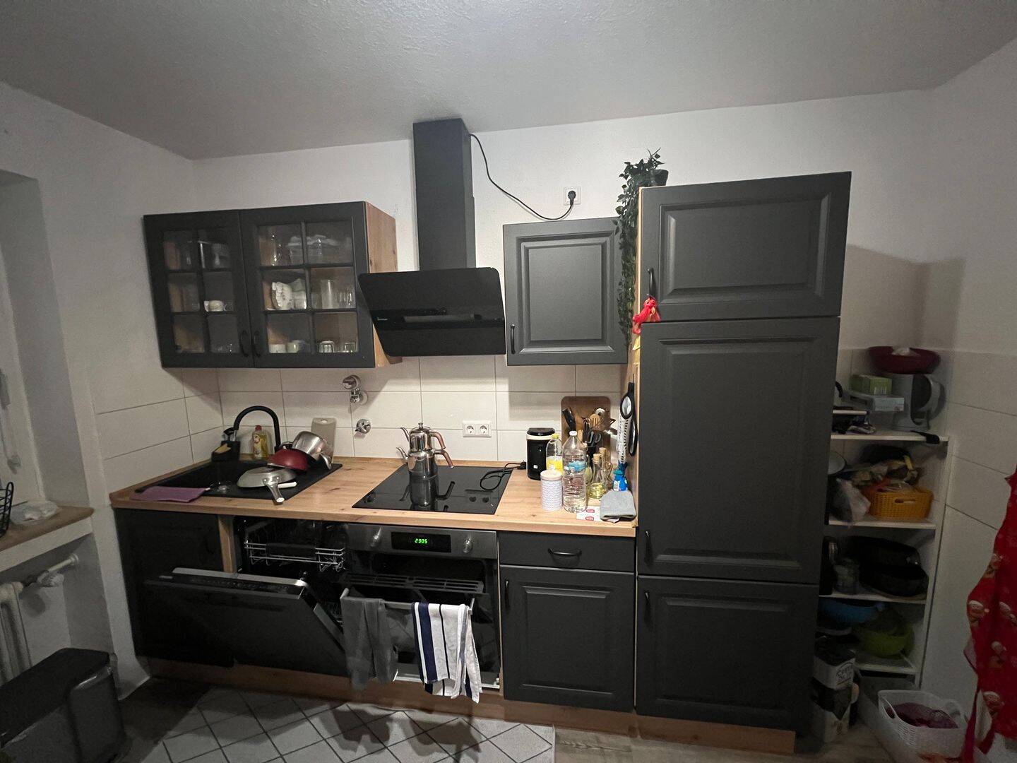 Nachmieter Gesucht ( Einbauküche vorhanden), 47809 Krefeld