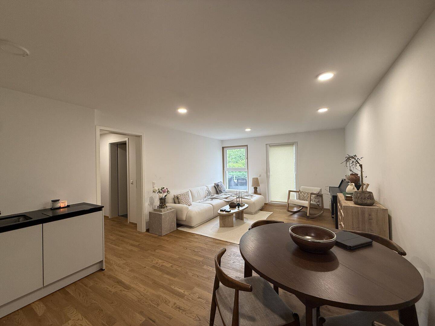 Großzügige 2,5 Zimmer Wohnung – modernes Wohnen im Stadtzentrum!, 78224 Singen (Hohentwiel)
