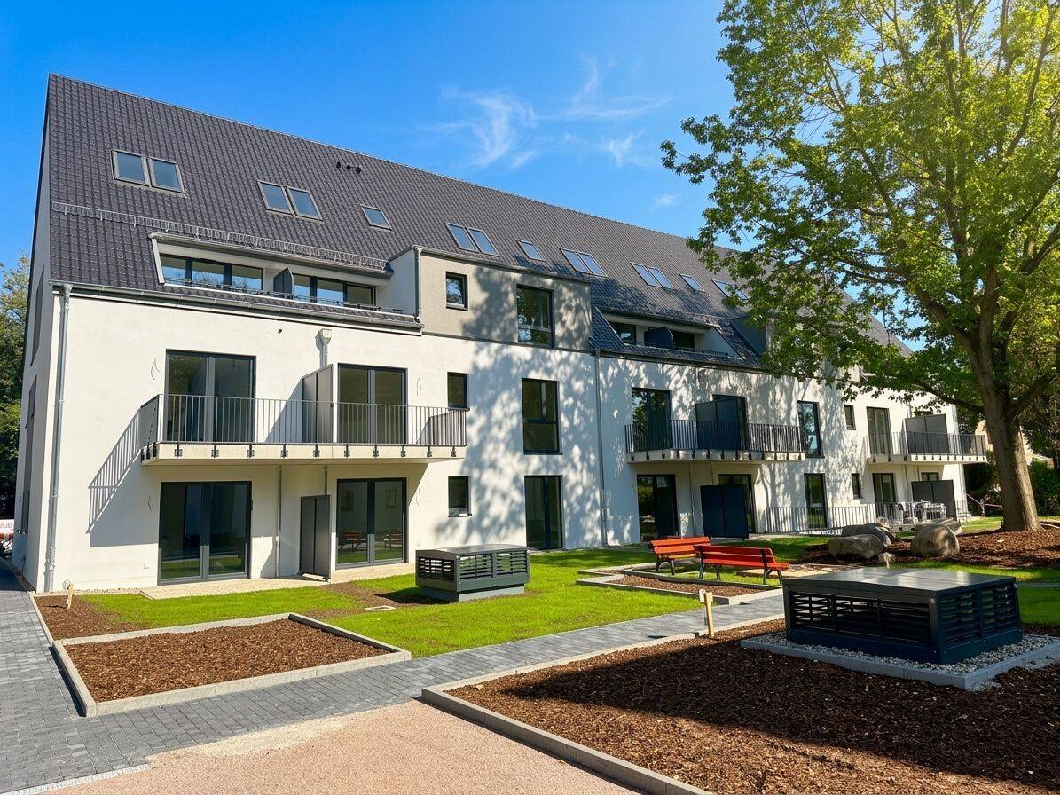 Gr0ße 5 Zimmer Wohnung zur Miete in Hamburg Rahstedt – Wentzel Dr., 22145 Hamburg (Wandsbek Farmsen-Berne Rahlstedt)