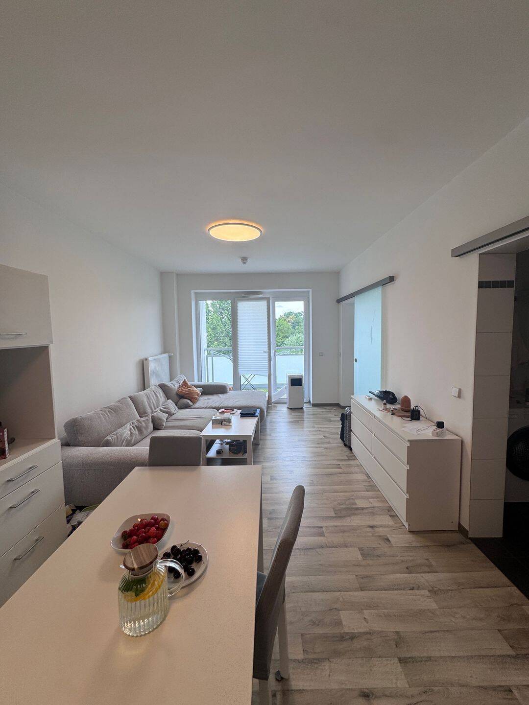 Nachmieter gesucht – 2-Zimmer-Wohnung vollmöbliert – Warmmiete 745,72 € inkl. Strom, 15236 Frankfurt (Oder)